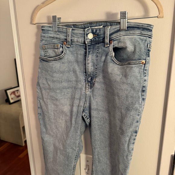 H&M HIGH RISE SKINNY LEG JEANS - Picture 6 of 9